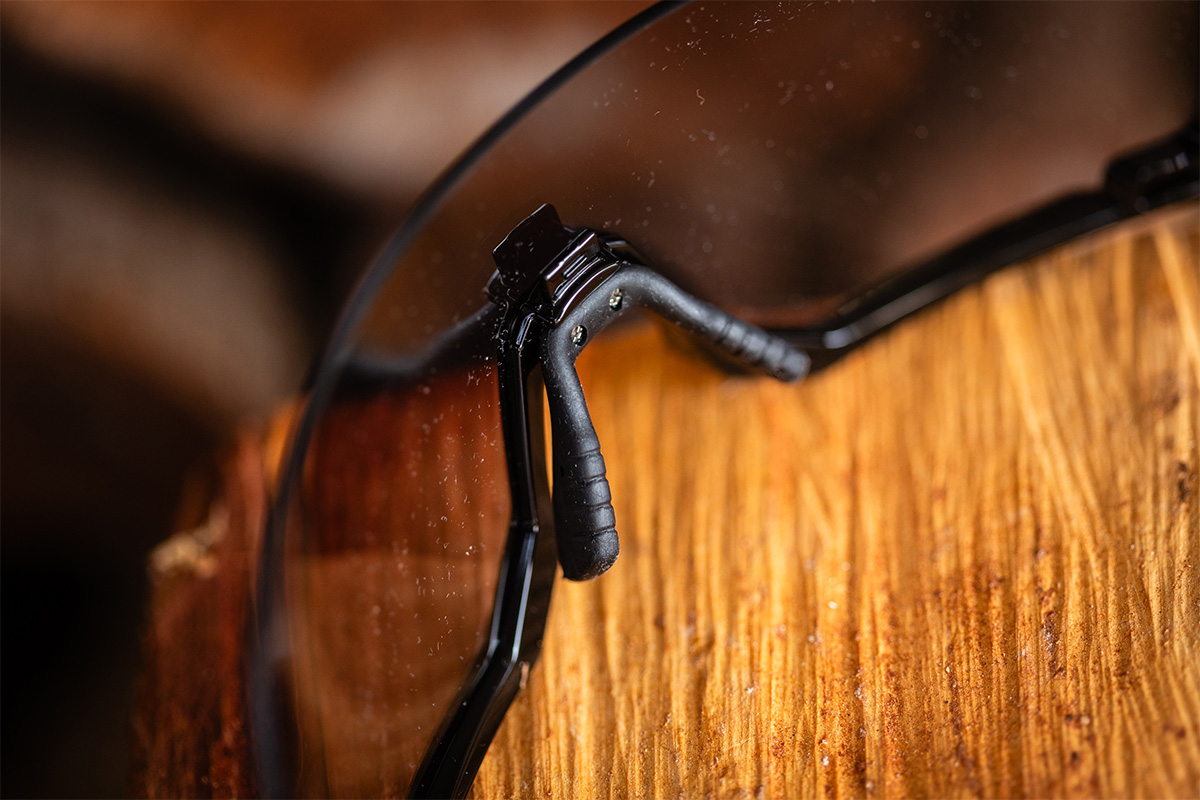 Probamos las gafas Shimano Aerolite PH fotocromáticas: protección y adaptación